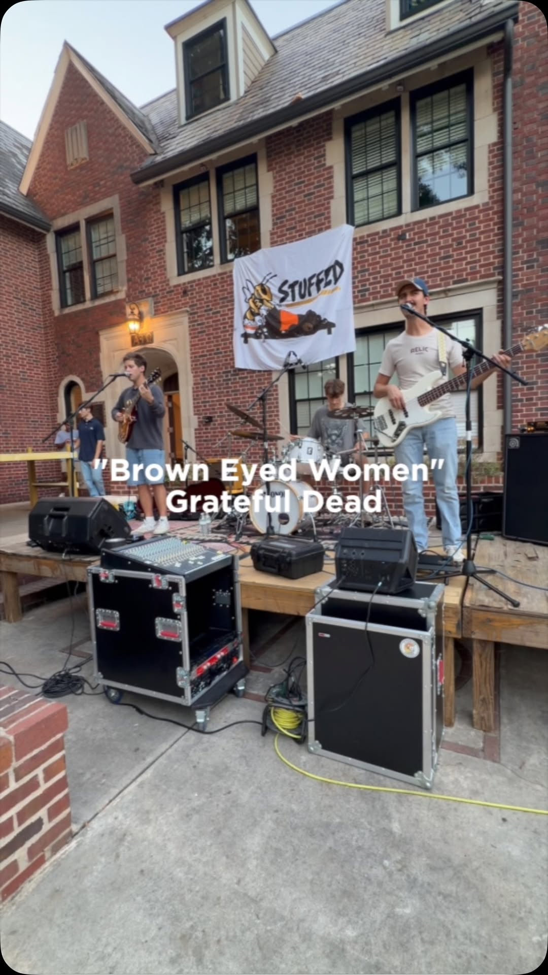 Live at Monday Night Brewing