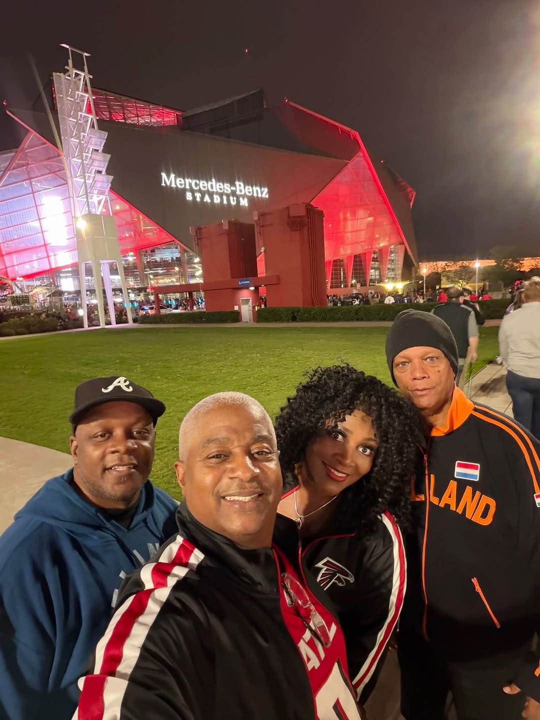 Sunday Night Football at Mercedes-Benz Stadium