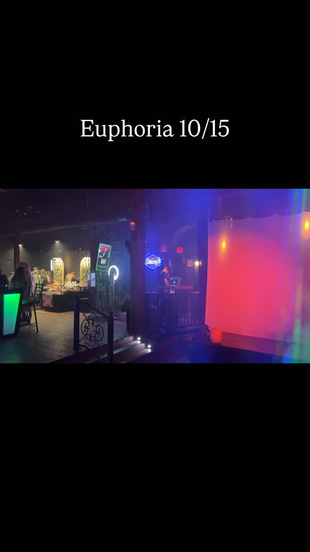 Queen of the Strip: Annual 6 Month RAVE-ue